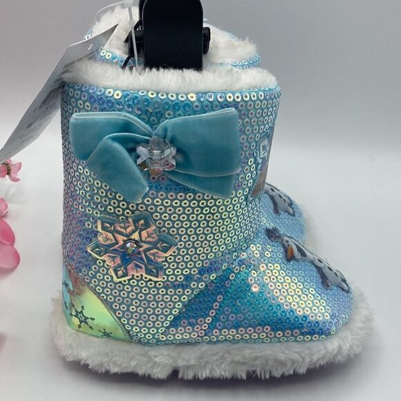 Baby Girls Disney's Frozen Slipper Bootie Faux Fur Shoe Size 5/6 - Picture 3 of 6